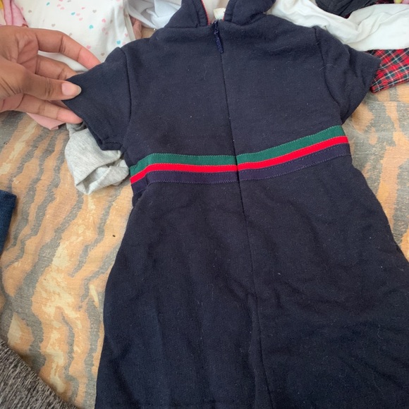 Gucci - Picture 2 of 5